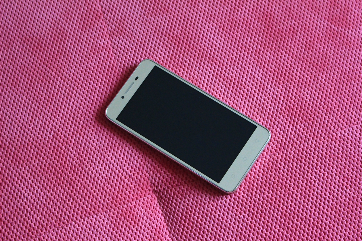 京东618热促仅599?乐檬3手机评测