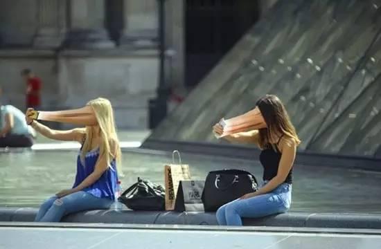 种草｜据说手机细菌脏过马桶18倍再不拯救你的肌肤就晚了