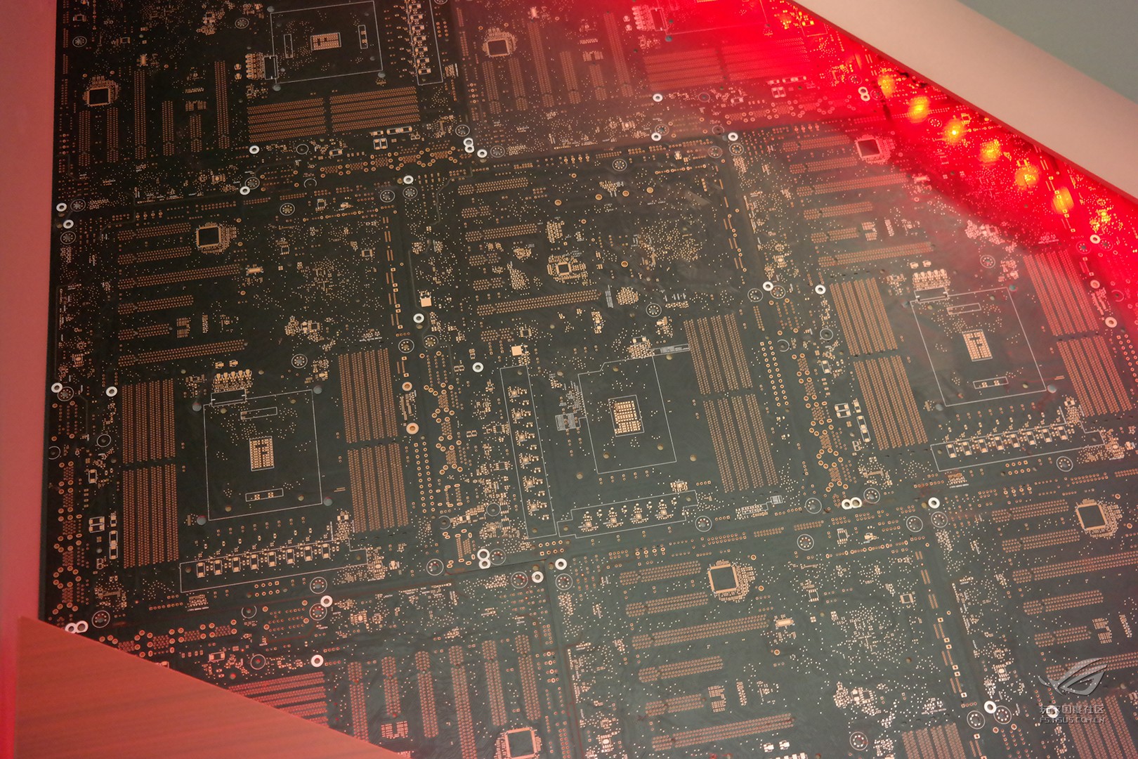 rog败家国度外设,rog败家之眼华硕主机