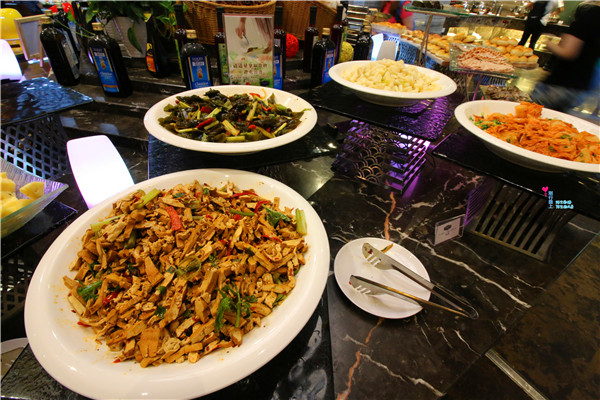 三亚海关希尔顿欢朋酒店,希尔顿欢朋酒店启阳路三亚