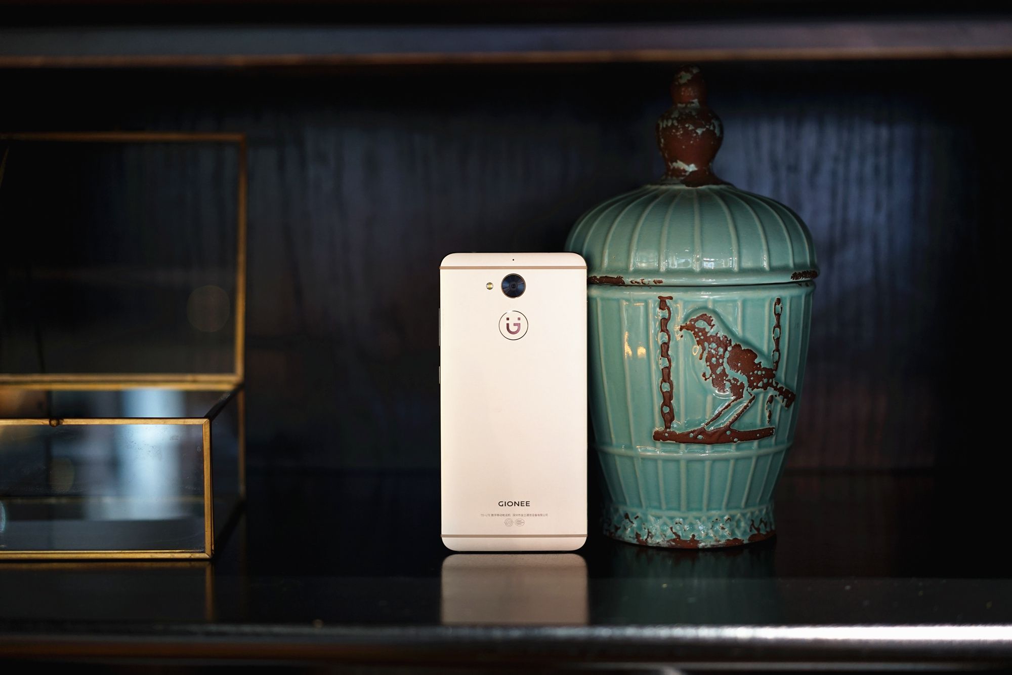 金立s6pro双清,金属光感超强的手机