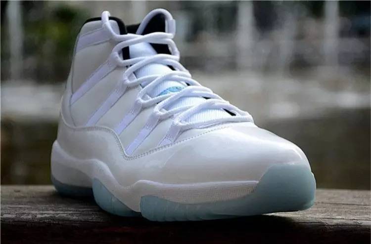 除了小白鞋别的鞋子要包吗,除了小白鞋还有什么好看的鞋