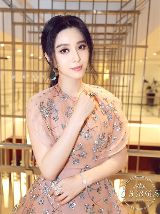 面膜可以天天敷,面膜可以天天敷吗明星