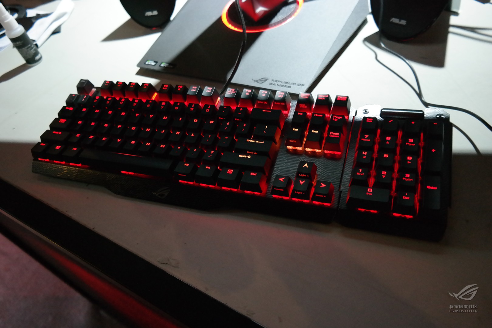 rog败家国度外设,rog败家之眼华硕主机