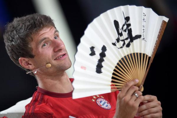 小跳蚤是谁的外号,小跳蚤是哪个球星的昵称