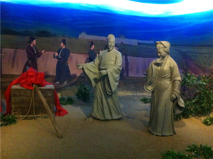 重回巴彦淖尔：八百里河套我用三天走过，十四年之痒我于一夕安放