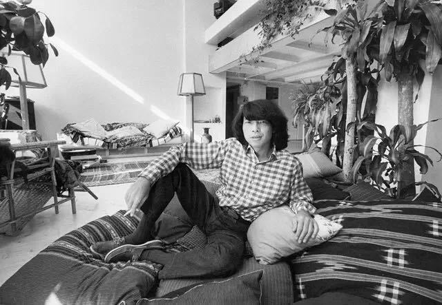 kenzo品牌简介,色彩魔术师视频