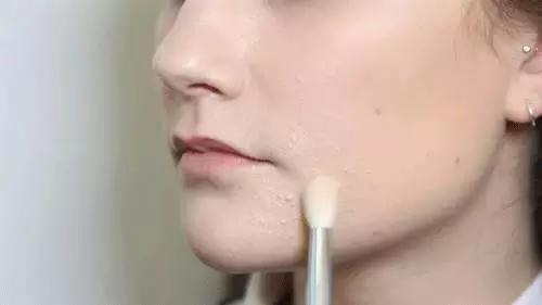 人生的第一次怎么开始的,人生的第一支遮瑕