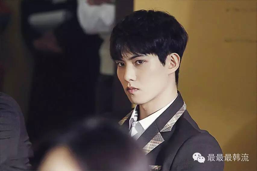 我们相爱很多年为什么就离别了,我们相爱很多年是哪首歌歌词