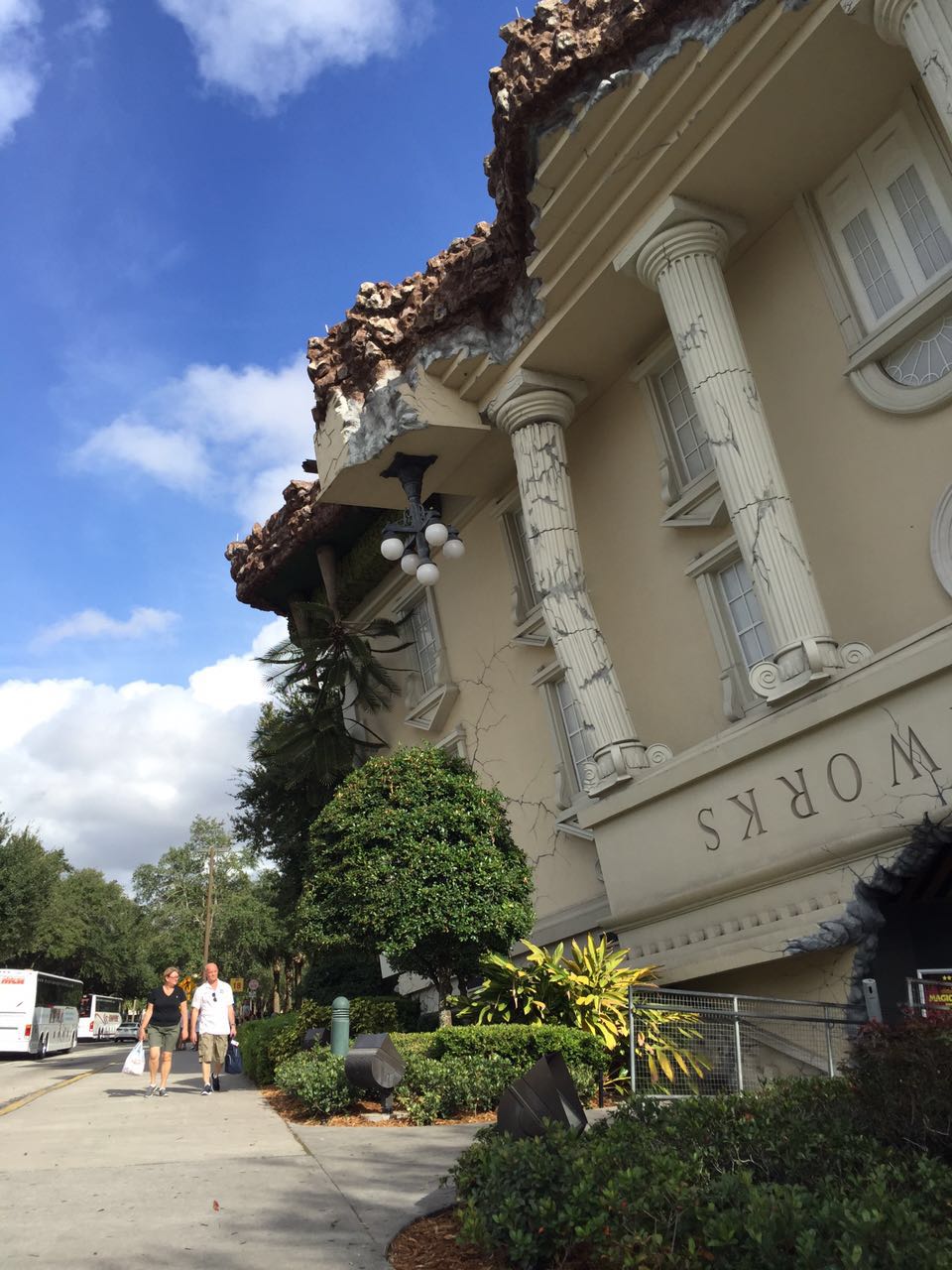 小孩们的快乐天堂,孩子的天堂迪士尼