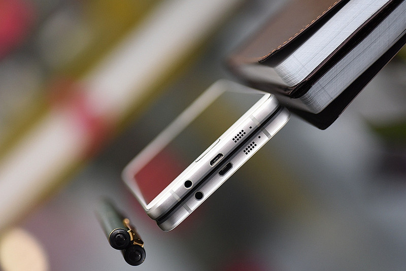 三星galaxya9s好不好,三星galaxya9是多久发布的