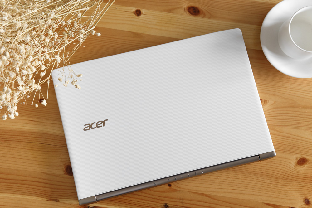 Acer蜂鸟S5-371上手加图赏：告诉你外貌也是生产力