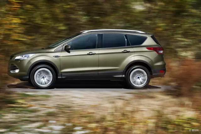 福特翼虎车身长多少,福特翼虎车身是铁的还是铝的