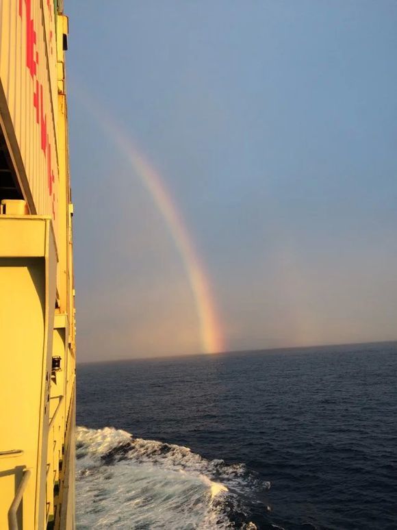 我是远洋渔民，爱钓鱼，更爱周游世界