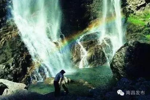 6月去江西旅游必去十大景点,八月江西旅游必去十大景点