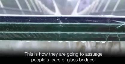 中国玻璃桥砸不烂视频,bbc节目中国