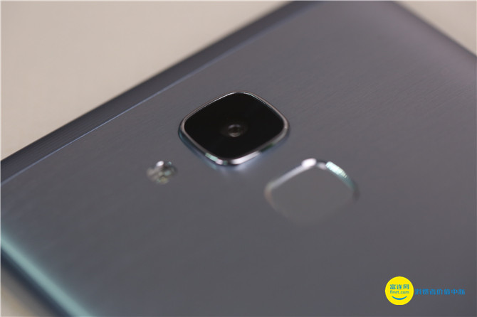 华为手机荣耀畅玩5c,放宽心态尽情嗨起来