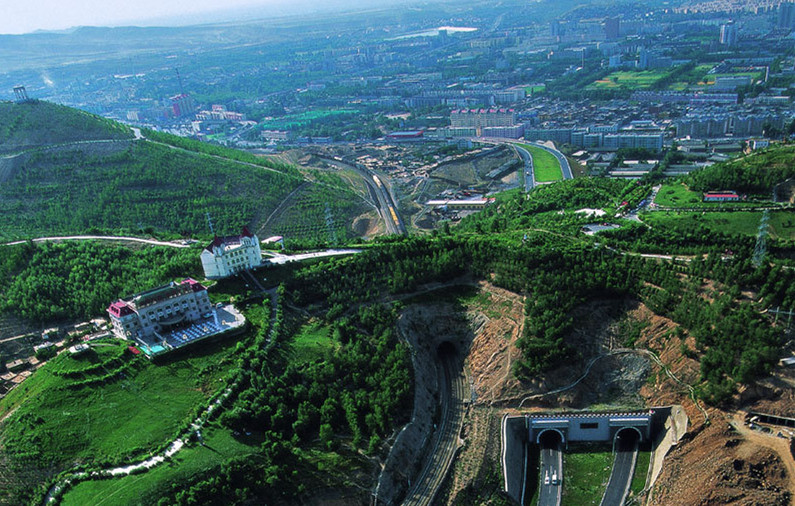 乌鲁木齐孕妇避暑,乌鲁木齐当地人怎样游新疆