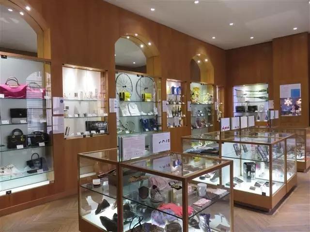 路易威登专卖店买到假货,假货路易威登