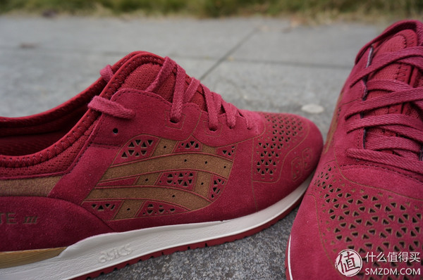 众测报告：美国潮牌网站REVOLVEClothing购物体验