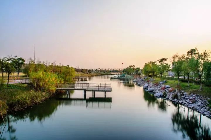 高校震撼美景,华东理工大学有什么好看的