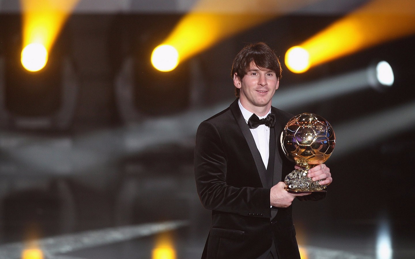 金球奖典礼梅西7次金球奖画面,梅西第7次夺得金球奖