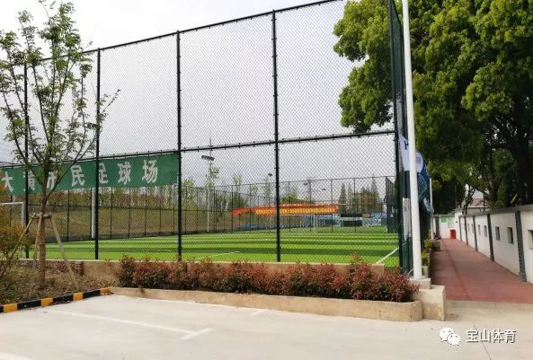 老厂房爆改羽毛球馆,老厂房烂地面改造