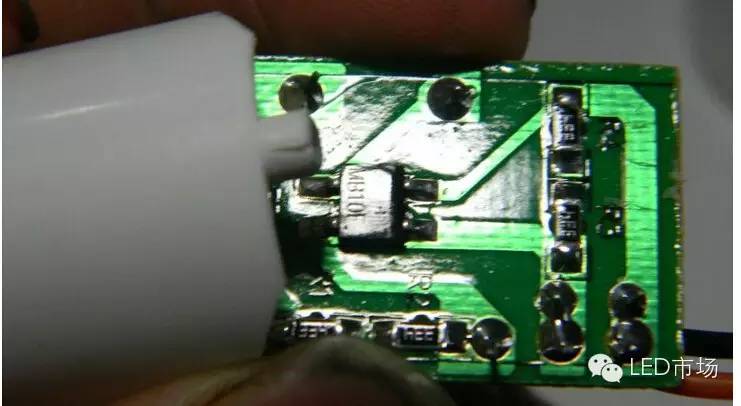 led球泡评测,拆解球泡评测