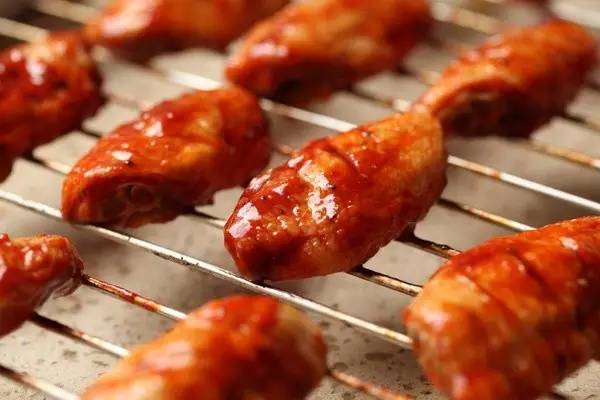 超级好吃的蜜汁鸡翅,超级无敌好吃的孜然奥尔良鸡翅