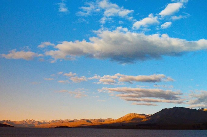 趁年轻我们一起去旅行吧,趁年轻我们一起去旅行