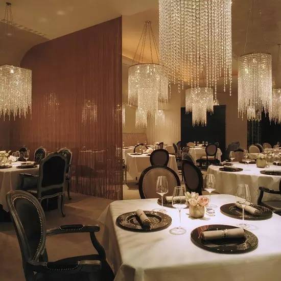 给贝克汉姆设计logo,为贝克汉姆量身定做