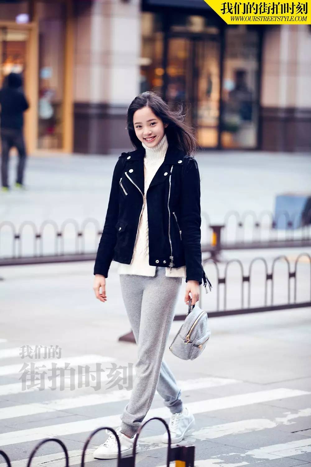 今天接着送钻石2016年美腻的街拍编辑们要带领大家成为穿衣高手！
