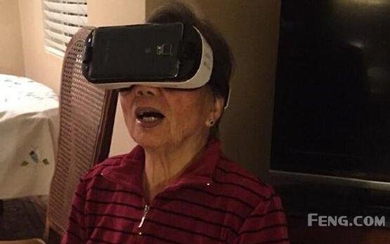 威威趣谈：哥打的不是台球是emoji表情包