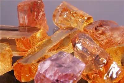 难得一见的缠丝玛瑙原石,最不受欢迎的五大原石