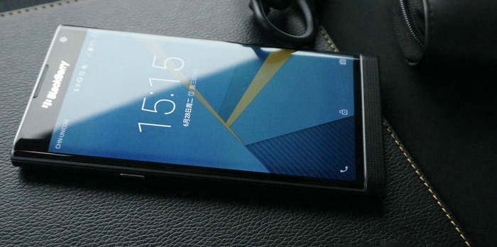 为情怀买单为信仰充值,黑莓priv现在还值得买吗