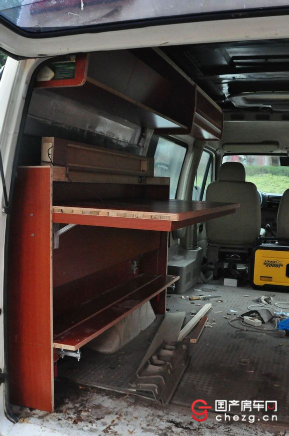 简单房车改装全过程,c型房车改造全过程