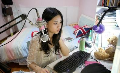 揭秘！美女直播年薪百万的真相~竟然是这样...