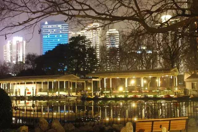 上海中山公园游玩需多少时间,上海中山公园现在去免费吗