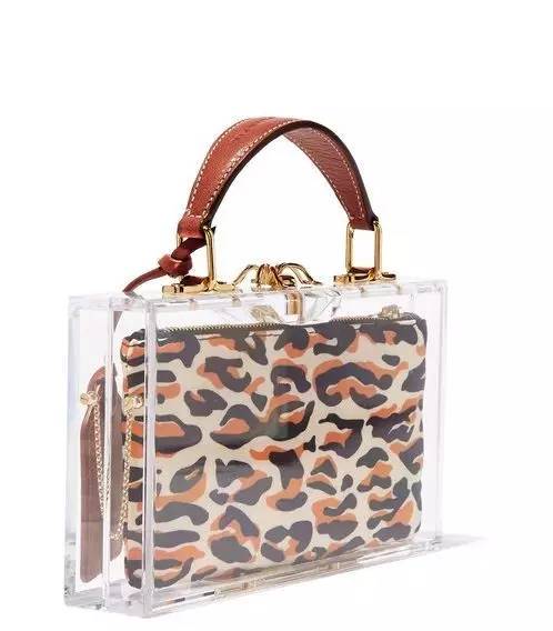 这几款包包让你一包背进时尚圈,fashiontrends有什么包包