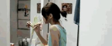 你终于不用再忍我了，可你的小温柔会记一辈子