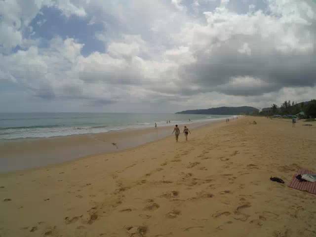 带上小蚁运动相机游泰国（二）普吉岛的沙滩美食和人妖