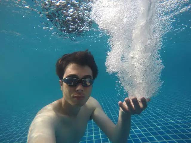 带上小蚁运动相机游泰国（二）普吉岛的沙滩美食和人妖