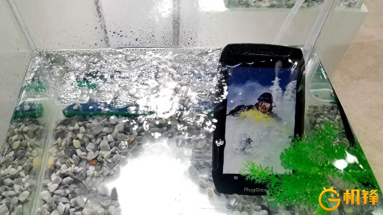 mwc双摄三防手机,上海mwc展会国脉科技