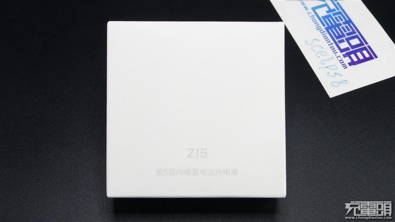 小米55瓦无线充电器拆解视频,小米车载充电器100w拆解