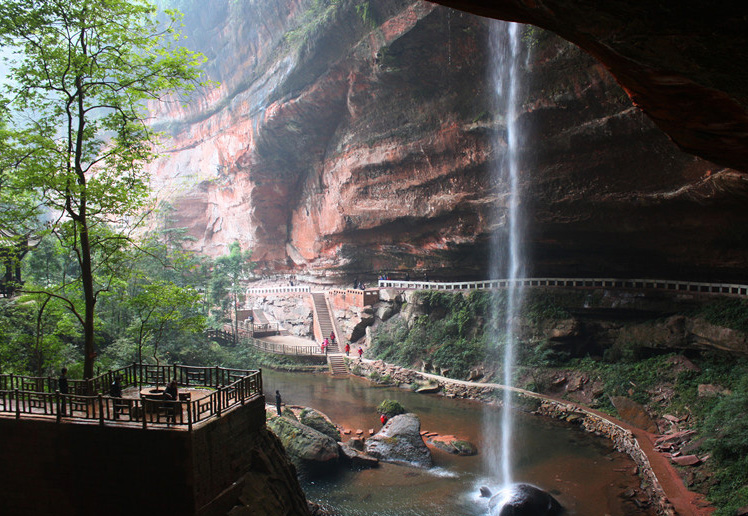 海棠香国乐山,乐山最值得去的十个景区