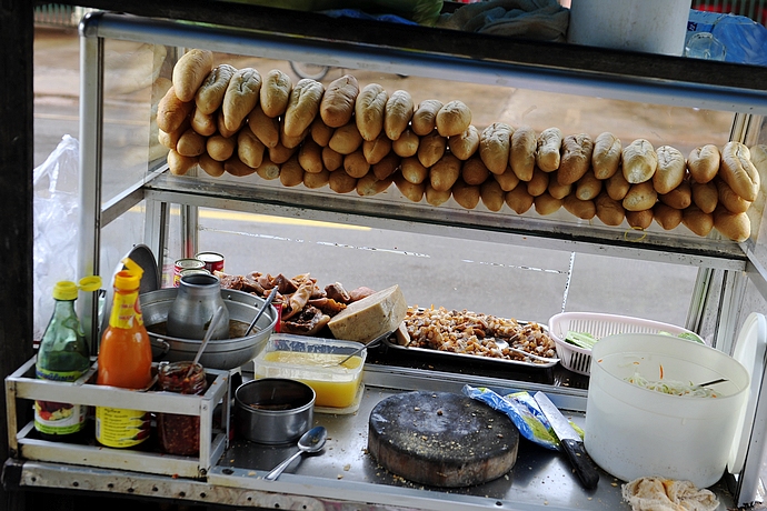 柬埔寨浙江台州小吃 (柬埔寨街边小吃摊位)