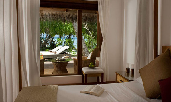 美佳航空的飞机,马代库拉玛蒂kuramathi价格