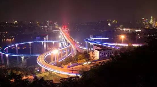 炸裂的朋友圈,炸裂了