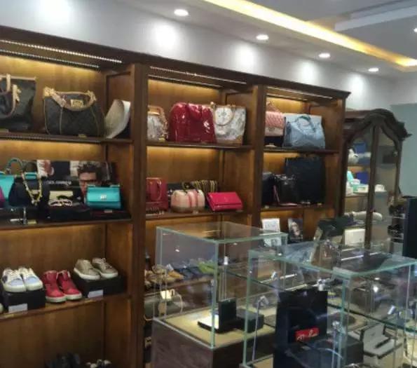 留学生代购年收入 (留学生揭秘代购)