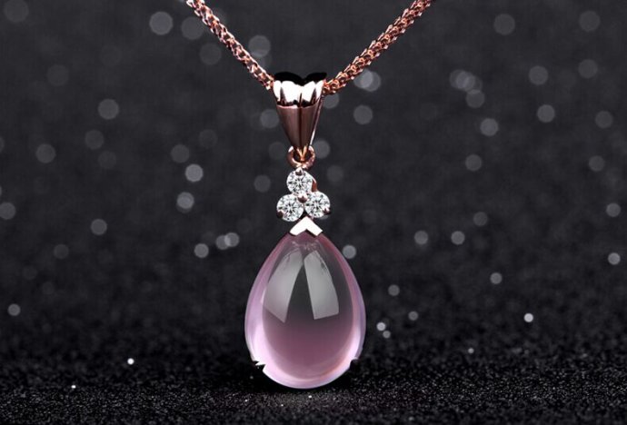 绿粉晶原石价值多少,草莓晶粉晶哪个价值高